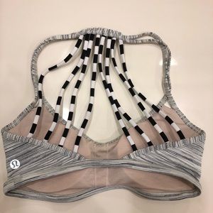 Lululemon sports bra